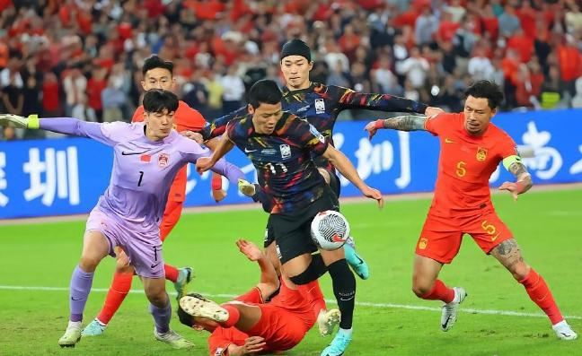 国足vs韩国直播深圳视频，一场家门口的硬仗，我这样看